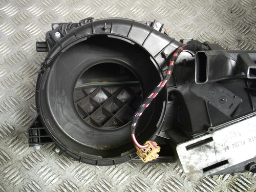 Audi A3 matriz de calefacción / radiador / núcleo y aire acondicionado 8p2820003p 8p 2.0 diésel 2003-2013F - Imagen 3 de 11