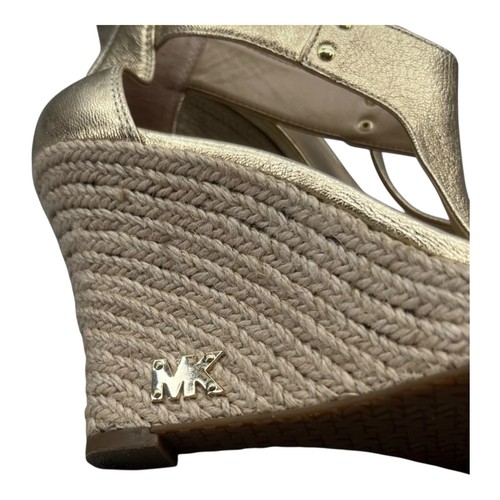 Michael Kors Wedge 4” Heels Womens 7.5 Metallic Gold 1752 - Picture 6 of 10