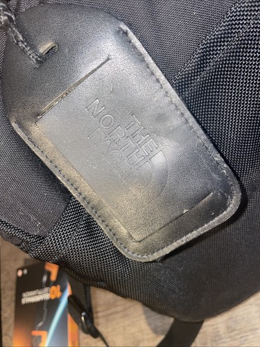 The North Face Messenger Bag Shoulder Strap Laptop School Work Bag Black - Picture 4 of 14