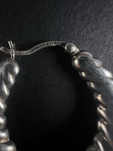 Vintage Sterling Silver Puffy Ribbed Oval Hoop Earrings 1.5" Long - Picture 3 of 9