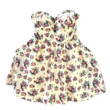 Pre-loved in Excellent Condition Rue21 Flowered Strapless Dress Size L (Juniors)