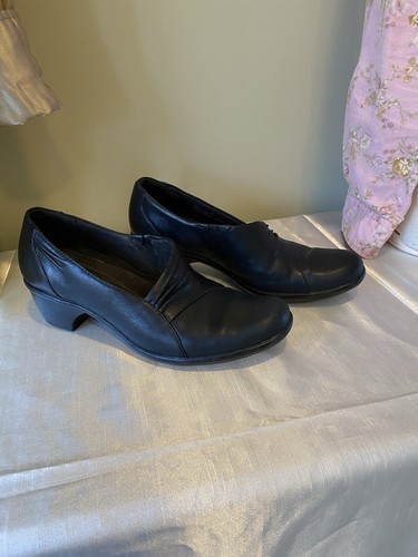 Clarks Damenschuhe Größe 7,5 schwarz Blockabsatz Slipper elegante Freizeitschuhe