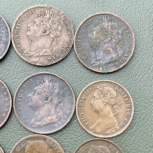 George III - Victoria Farthing Coins (12) IV 1826 1893 1827 1822 1901 Lot 261010 - Picture 3 of 12