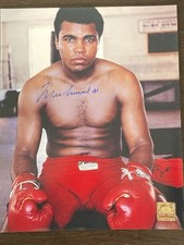 Muhammad Ali Autographed signed 8x10 Photo. COA. HOF