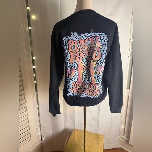 Rosa und schwarzer Pullover mit Rundhalsausschnitt und auffälligem Design 1975 Tour Unisex Small - Bild 3 von 6