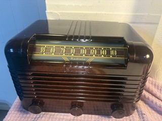Vtg RCA Radiola #61 1 Bakelite Case Tabletop Tube Radio No Cord Parts/Repair!
