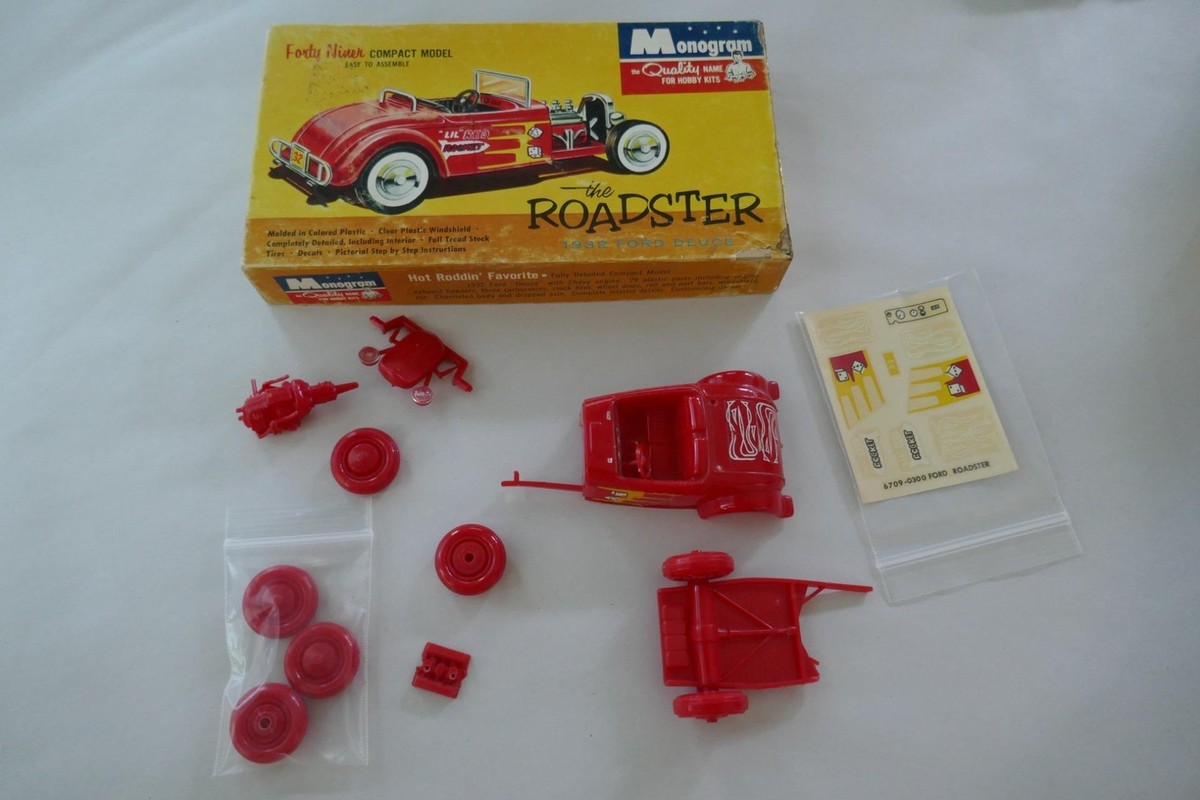 自動車 Monogram '32 Ford 'Deuce' Roadster VINTAGE 1963 MONOGRAM THE BIG DEUCE CLASSIC '32 FORD