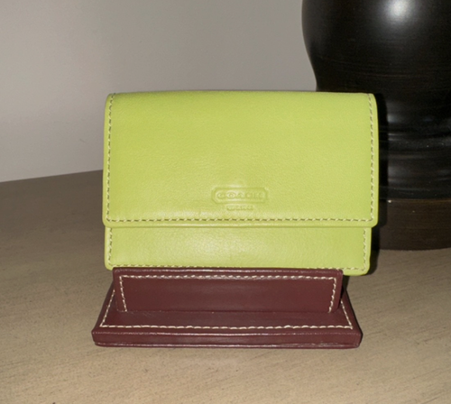 Vintage Coach kiwigrün weiches Leder mehrere Zwickel Kartenetui Geldbörse 4598