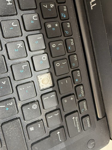 DELL LATITUDE 7490 LAPTOP i5 , FAULTY - Afbeelding 4 van 7