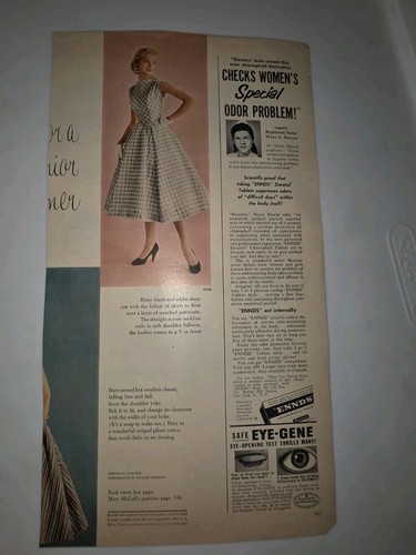 Betsy McCall Rolls Easter Eggs 1954 Paper Doll Page Antique - Picture 6 of 6