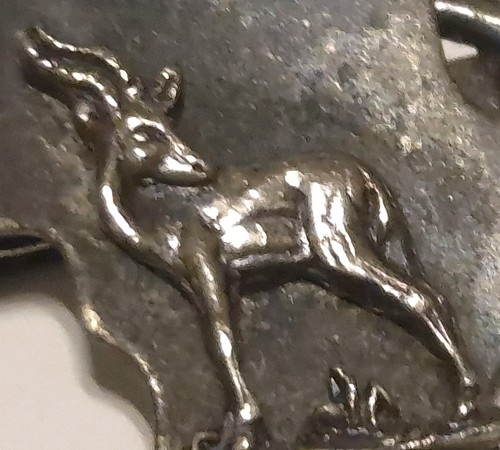 Vintage 50s 3D silver tone metal Simba antelope gazelle African  brooch VGC  - Picture 3 of 12