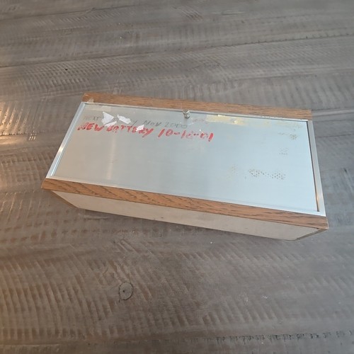 Rare Vtg JUNGHANS 1980s Mid-Century Desk Clock, Germany, Werk 756 (Not Working)  - Imagen 6 de 16