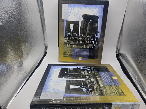 The Gale Encyclopedia of the Unusual and Unexplained Volumes 1 and 2 - Imagen 2 de 12