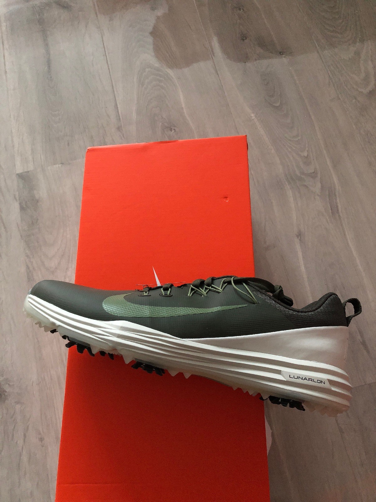 Nike Lunar Entièrement Command 2 Golf Baskets Pour Homme UK 9.5 Entièrement Lunar neuf dans sa boîte d'origine kaki Couleur Chaussures d475e8 Nike Lunar Entièrement Command 2 Golf Baskets Pour Homme UK 9.5 Entièrement Lunar neuf dans sa boîte d'origine kaki Couleur Chaussures d475e8