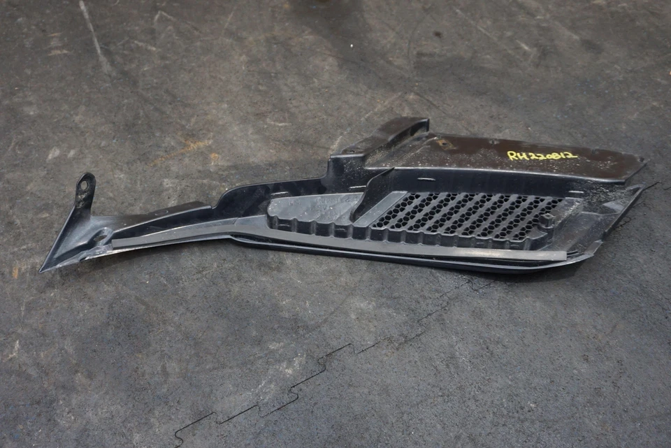 Panel de ajuste de cubierta de parabrisas de pantalla superior derecha 5NV04RXFAE Dodge Viper GEN 5 13-17 Foto 4 de 4