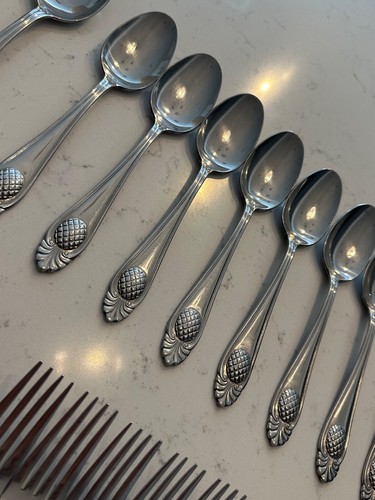 William Roberts Stainless Flatware Charleston Pineapple Tropical Hawaiian 59 PC - Picture 9 of 19