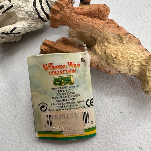 The Vanishing Wild Collection Siberian White Tiger Cub Figurine Safari Ltd 90s d - Picture 5 of 13