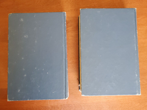 The Columbia Viking Desk Encyclopedia, 2 Volumes - Vintage Hardcover - Picture 2 of 8