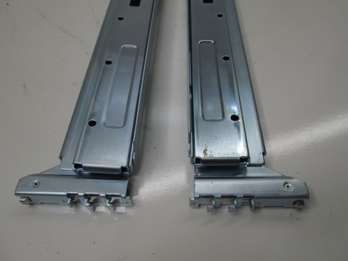 Foxconn 700-28719-02 Szyny serwerowe R/L - Zdjęcie 3 z 4