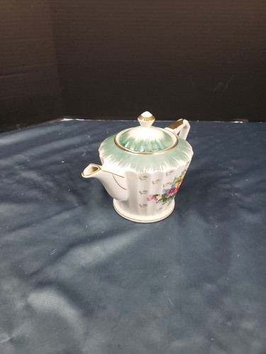 Royal Crown Teapot 3970 Fine China White Teal Flowers Gold Trim - Picture 3 of 7