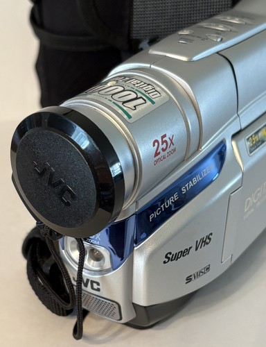 JVC VHS Camcorder GRSXM38U 1000x Digital Zoom 25x Optical w/ Case PARTS/REPAIR - Picture 5 of 19