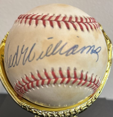 Ted Williams Signed Rawlings AL Ball Baseball WITH GLOVE DISPLAY BECKETT COA - Picture 2 of 11