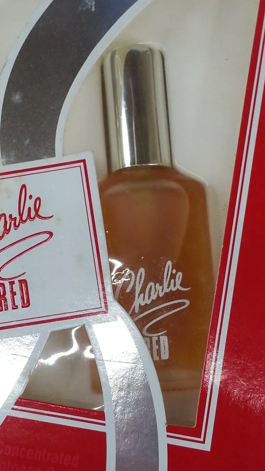 Новый из старых запасов Revlon Charlie красный одеколон и концентрированный одеколон-спрей комплект - Изображение 3 из 4