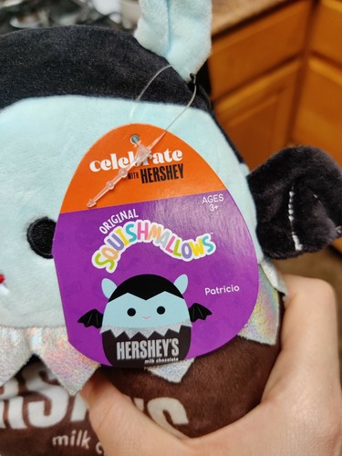 Patricio Vampire 8" Squishmallow Hershey's Themed Brown & Blue RARE New - Bild 3 von 4