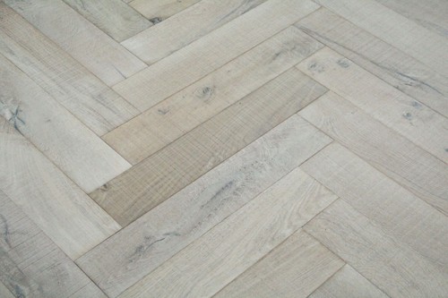 New!Parquet Herringbone Beach Sand,Lightly Brushed with Sawn Marks HO1817 Sample - Picture 3 of 6