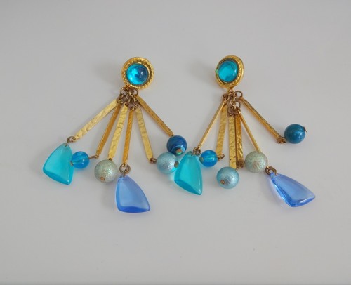 Vtg Cluster Sky Blue Cabochon Mogul Gripoix Dangle Art Glass Pirsed Earrings - Bild 2 von 6