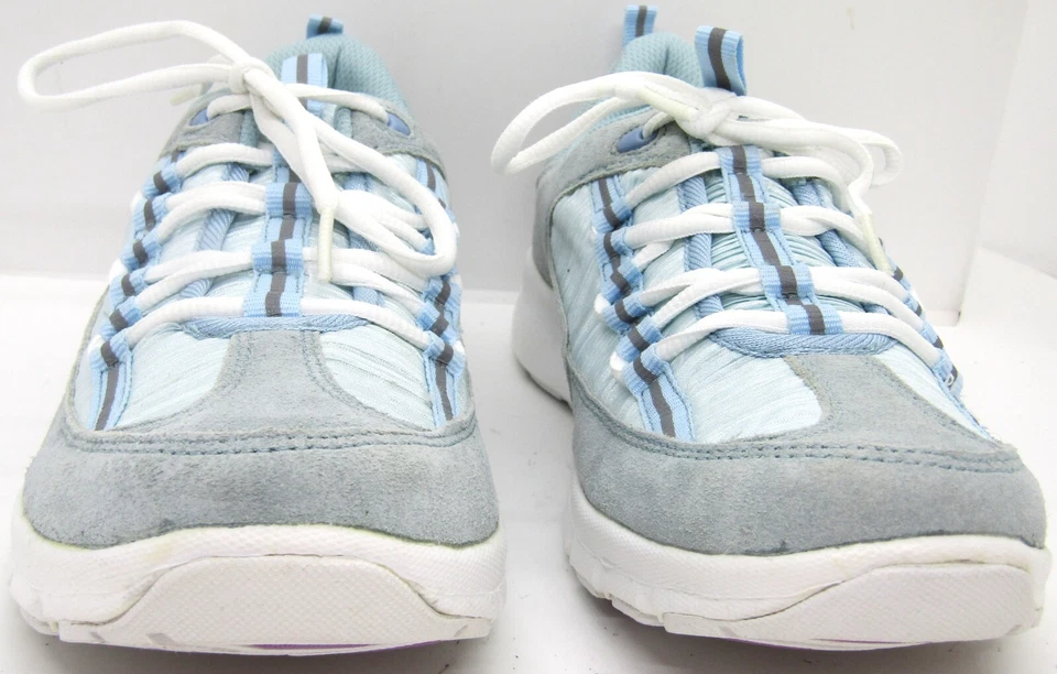 DKNY Donna Karan Women's Callie Black Scuba Suede Sneakers Size 8. - Image 3 of 4