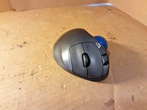 Logitech M570 Wireless Trackball Mouse, Ergonomic Design No USB Reciever - Picture 2 of 6