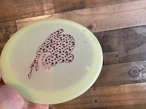 Wild Discs Nuclear Glow Koala Timbro Rosa 172g Glow Driver Diavolo della Tasmania? Disco - Foto 3 di 5