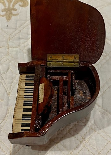 Miniature VTG Dolls House 2" Grand Piano + Stool Wood Musical Instrument Music - Picture 17 of 17