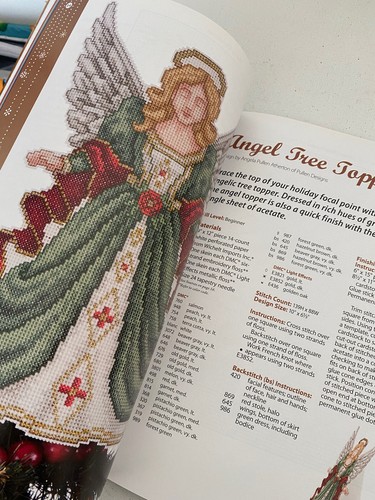 Cross Stitch Christmas Creations Festive Perforated Paper Designs 43 Projects. - Picture 9 of 11