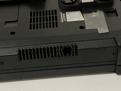 Dell Latitude 7220 Rugged Extreme | i7-8th Gen | 16GB | 2TB SSD | Touch Laptop - Afbeelding 9 van 20