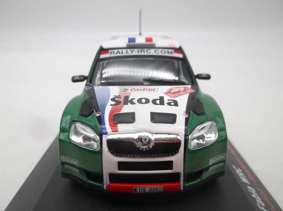 1/43 Rallye Monte-Carlo 2010 Škoda Fabia S2000 #7 Vouilloz-Veillas IXO - Photo 4/4
