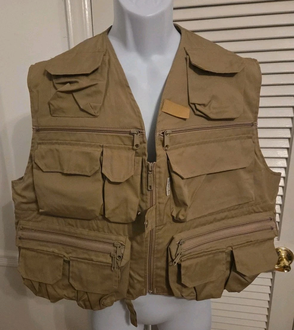 Men's Orvis Fly Fishing Multi Pockets Outdoor Utility Sport Vest - Khaki XL
Opens in a new window or