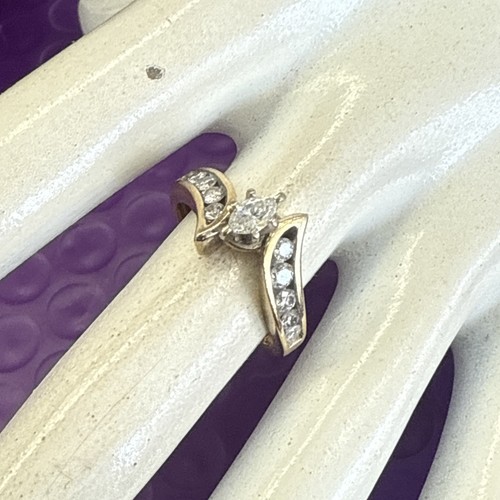 ๐ 14k Yellow Gold.75 Ctw Diamond Engagement Wedding Ring Size 7 1/2 - Picture 2 of 11