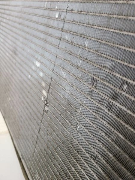 2005-2007 FORD FIVE HUNDRED Radiator  3.0L 5F9Z8005AA 05-07 - Image 2 of 4