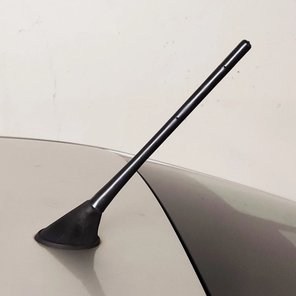 Mástil de antena negro corto de 7" radio AM/FM para CHEVY SILVERADO 2006-2022 nuevo Foto 2 de 4