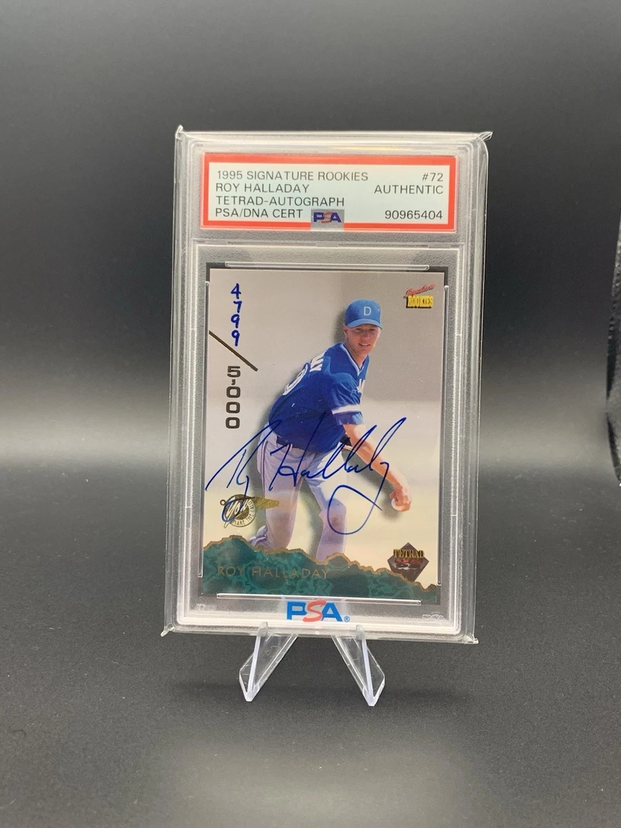 Roy Halladay Autographed Baseball Sports Trading Cards