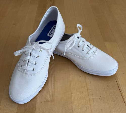 NEW* Ladies 8W Wide Keds Champion Original White Canvas Shoes Sneakers NWOB - Picture 2 of 10