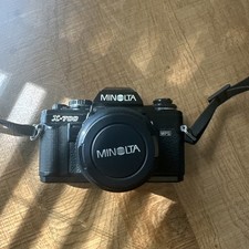 Vintage Camera - Minolta X-700 35mm Film Camera with 50mm 1.7 Lense & Case