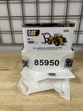 CAT 972M Wheel Loader w/ Log Fork 1:87 HO Scale Model - Diecast Masters 85950