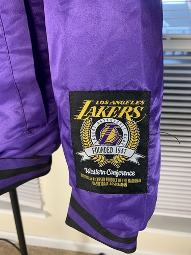 Los Angeles Lakers Polyester Bomber Varsity Jacket Mens Large SKU #436 - Picture 5 of 9