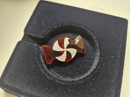 Paquete de 2 imanes de caramelo SWAROVSKI Crystal Holiday Cheers rojo muñeco de nieve - Imagen 8 de 10