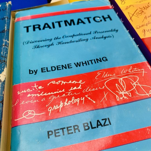 Vintage Handwriting Analysis Books Personality Traits 1970s 1980s Lot of 7 Books - Picture 12 of 18