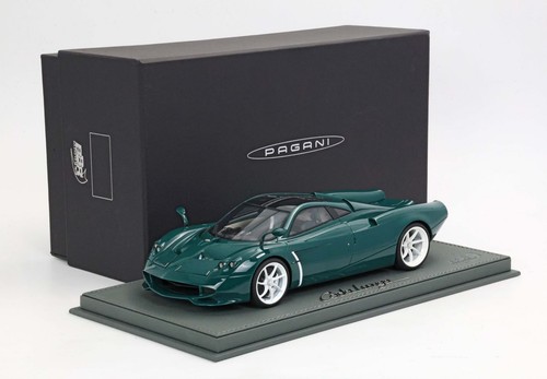 BBR Pagani Huayra Codalunga British Racing Green 1/18. P18228F1 - Picture 8 of 10
