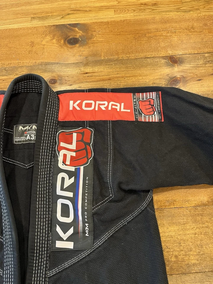 Куртка кимоно Koral A3 черная форма для джиу-джитсу соревновательная мужская серия L Pro MKM - Изображение 3 из 4